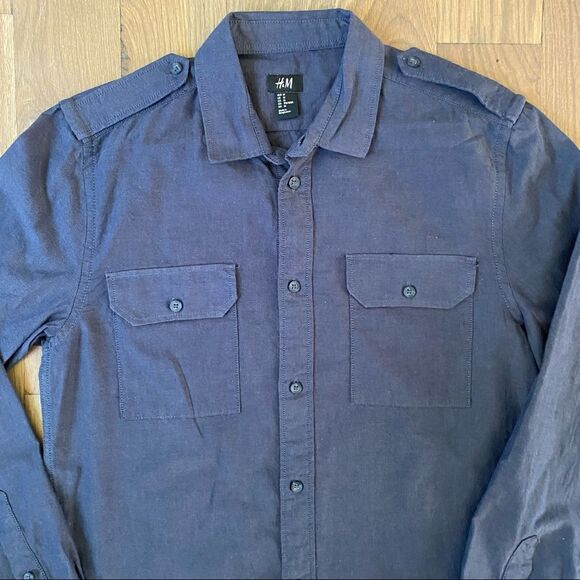H&M Blue Button Up Long Sleeve Dress Shirt Size Medium - Picture 8 of 10